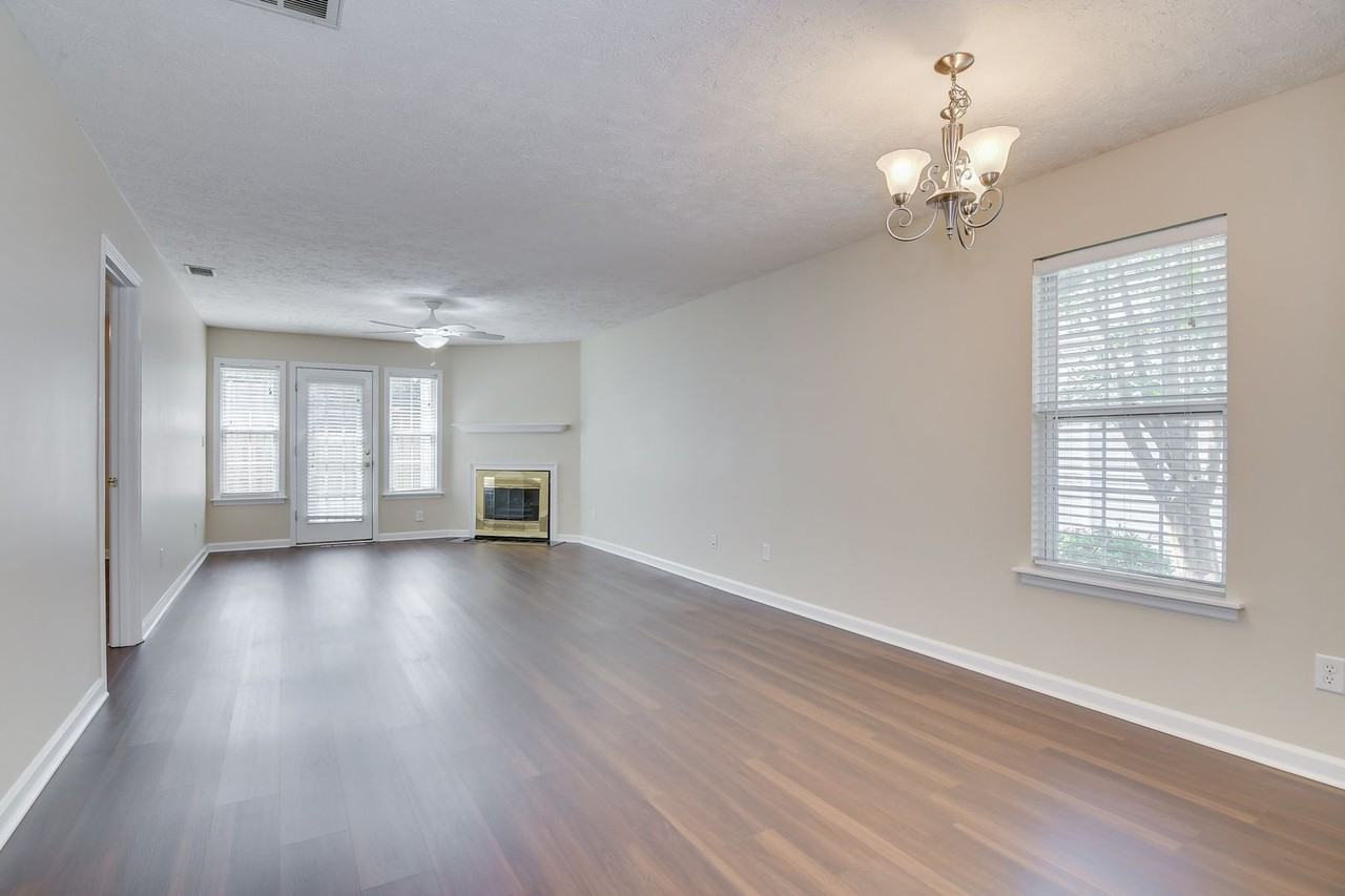 721 Faircloth Ct - Photo 7 of 25