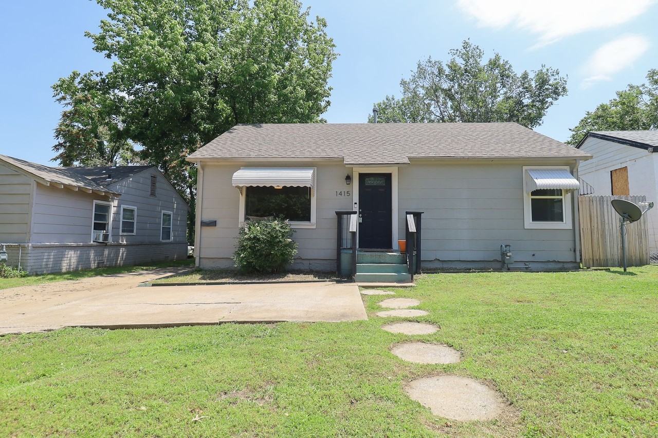 1415 N Cheyenne Ave - Photo 2 of 21