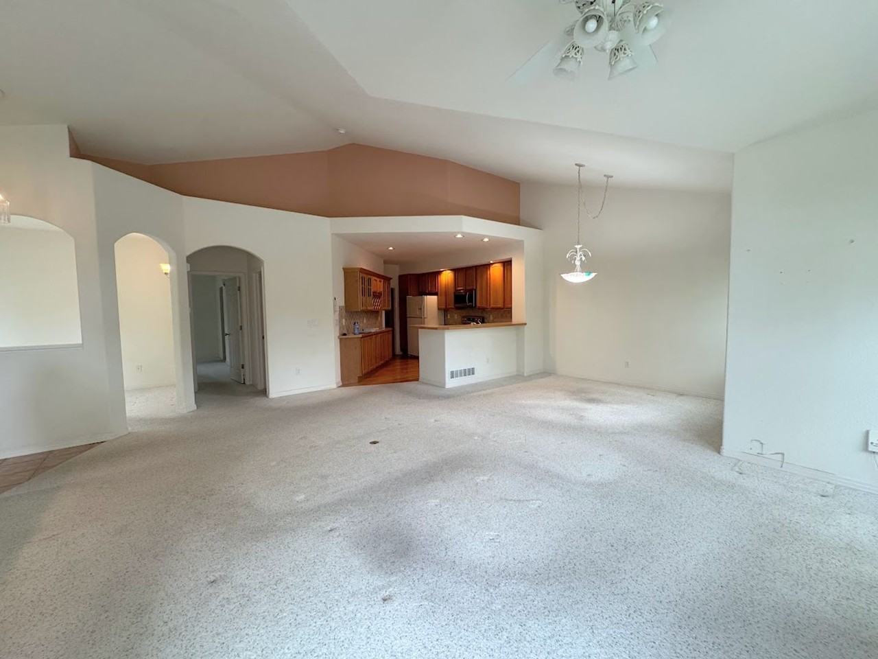 4143 Da Vinci Dr - Photo 5 of 26