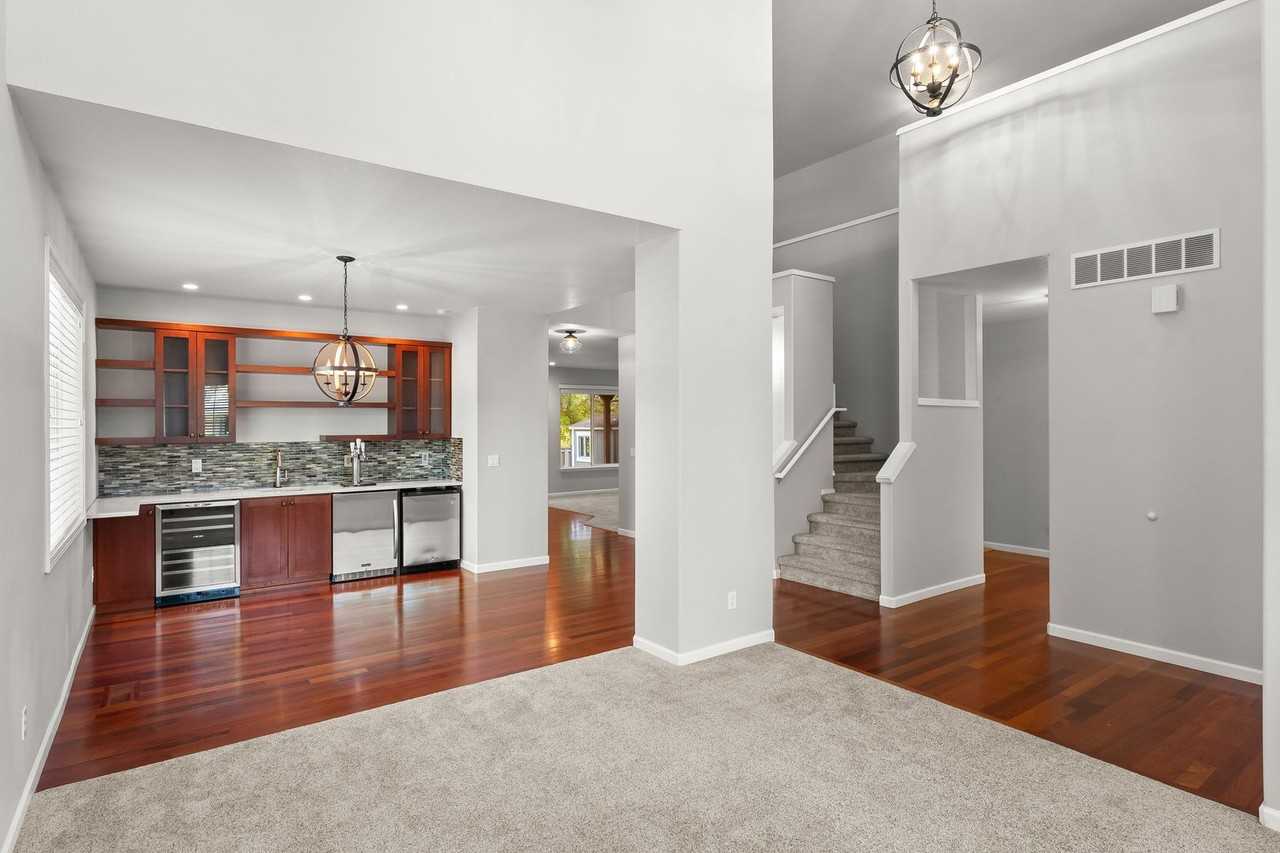 12076 Sw Whistlers Loop - Photo 3 of 23