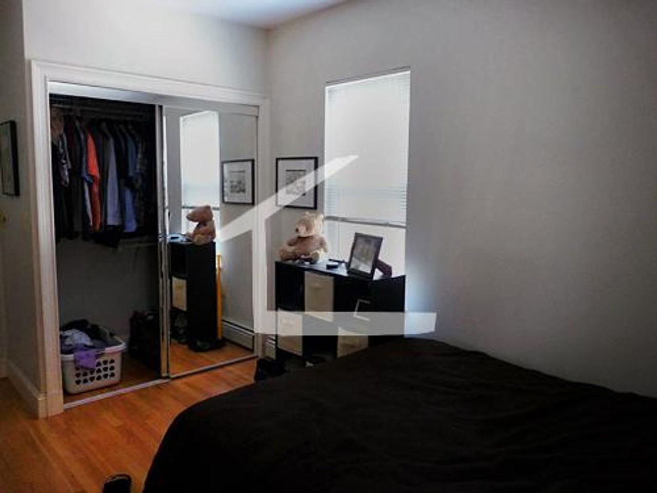 27 Raymond St - Photo 5 of 11