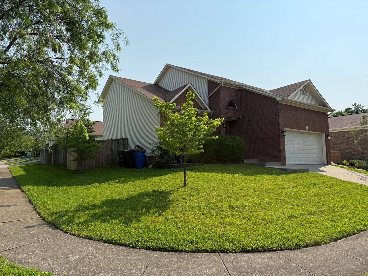 2765 Mable Ln - Photo 2 of 23