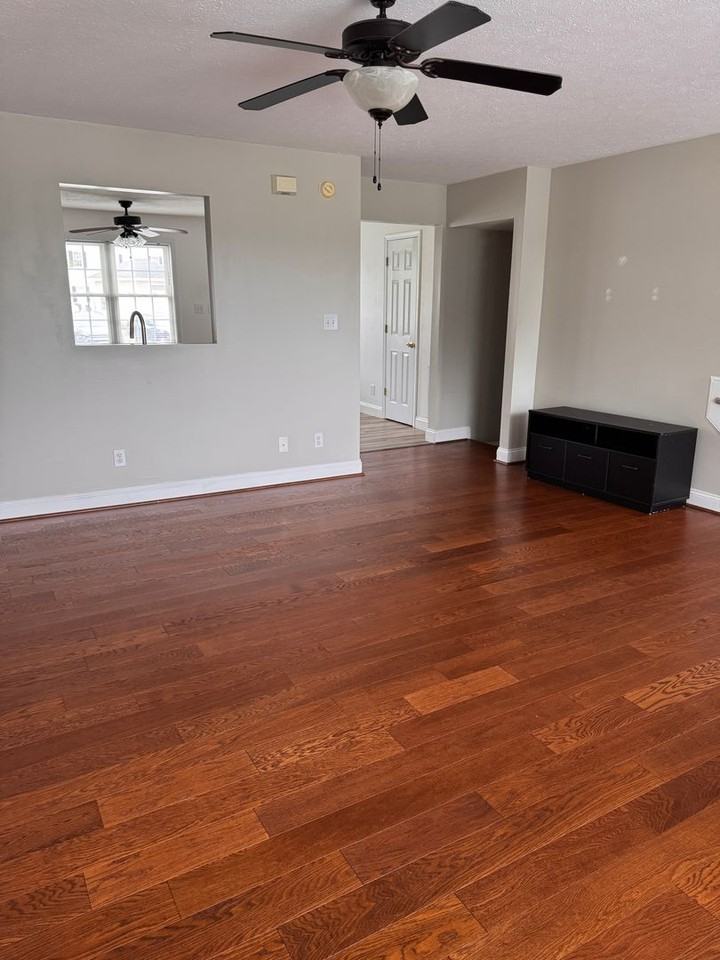 763 Wyndhurst Dr - Photo 6 of 46