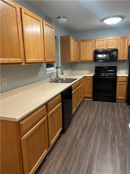 580 Rosebud Cir - Photo 5 of 25