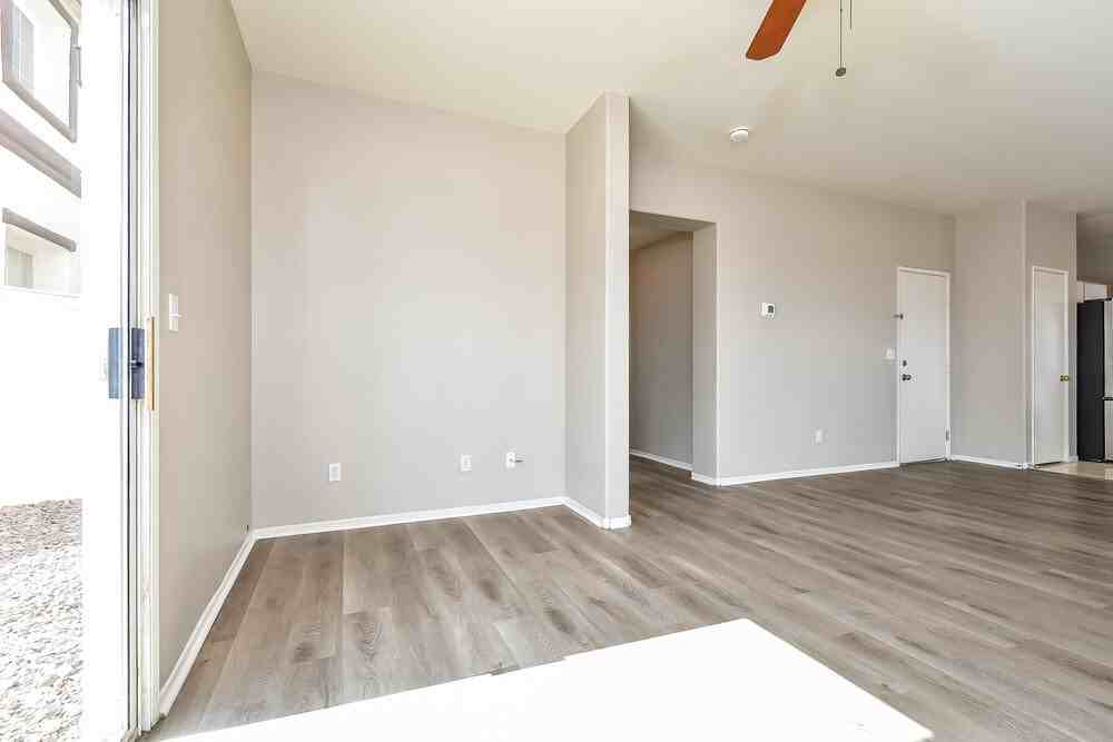 5452 Pergola Ct - Photo 6 of 17
