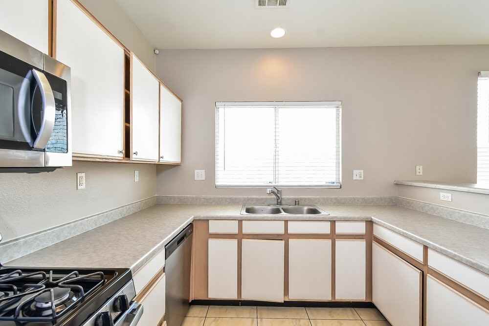 5452 Pergola Ct - Photo 7 of 17