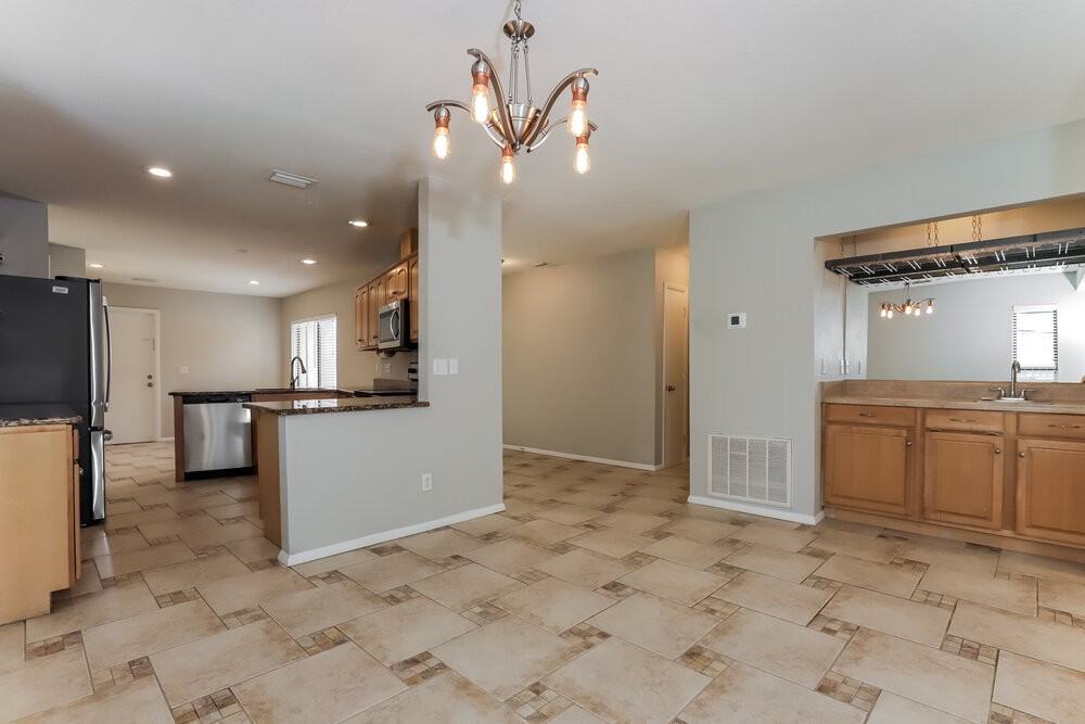 16130 Gardendale Dr - Photo 6 of 16