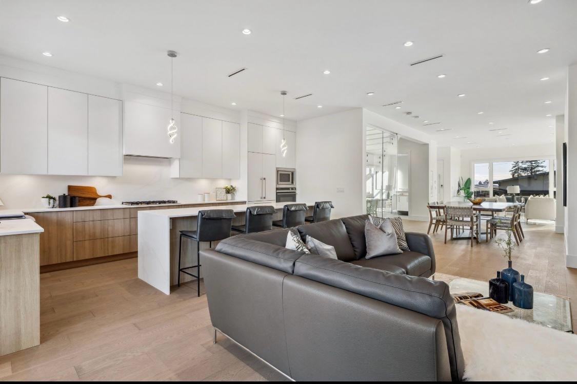 2652 Chesterfield Avenue - Photo 3 of 23