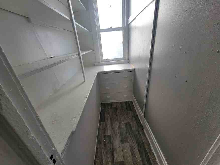 106 W Keefe Ave #4 - Photo 5 of 11