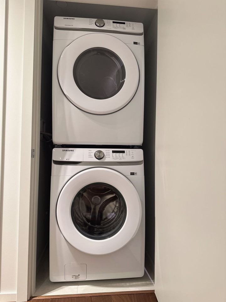 785 West 49th Avenue - Photo 3 of 10