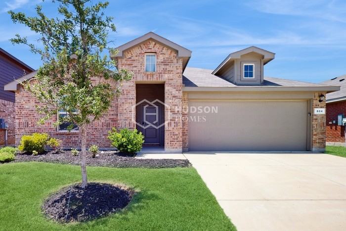804 Loomis Trl - Photo 2 of 32