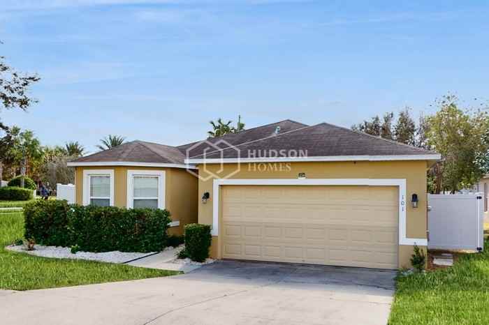 101 Prairie Falcon Dr - Photo 2 of 28