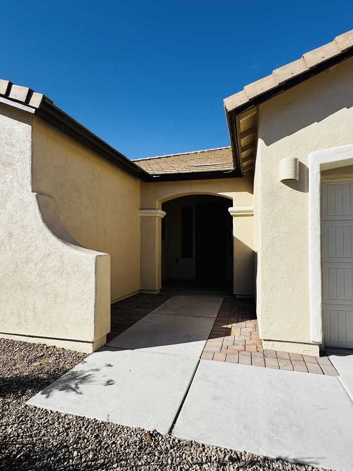 8464 N Mountain Stone Pine Way - Photo 3 of 47
