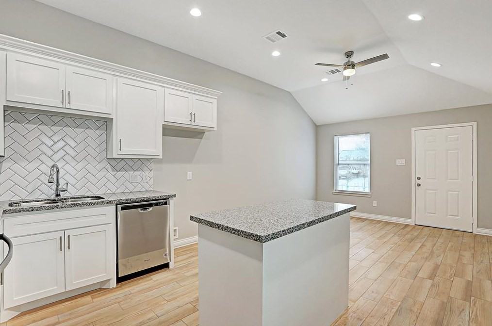 5217 Sherman St #A - Photo 6 of 17