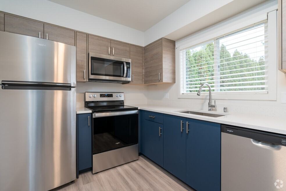 1000 W Ironwood Dr #23 - Photo 5 of 18