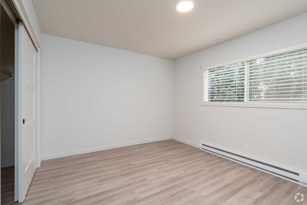 1000 W Ironwood Dr #23 - Photo 7 of 18