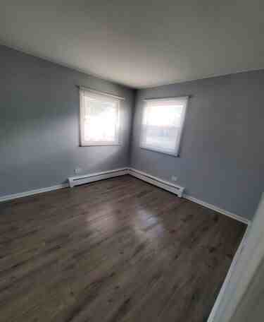 1024 E Division St #A - Photo 3 of 8