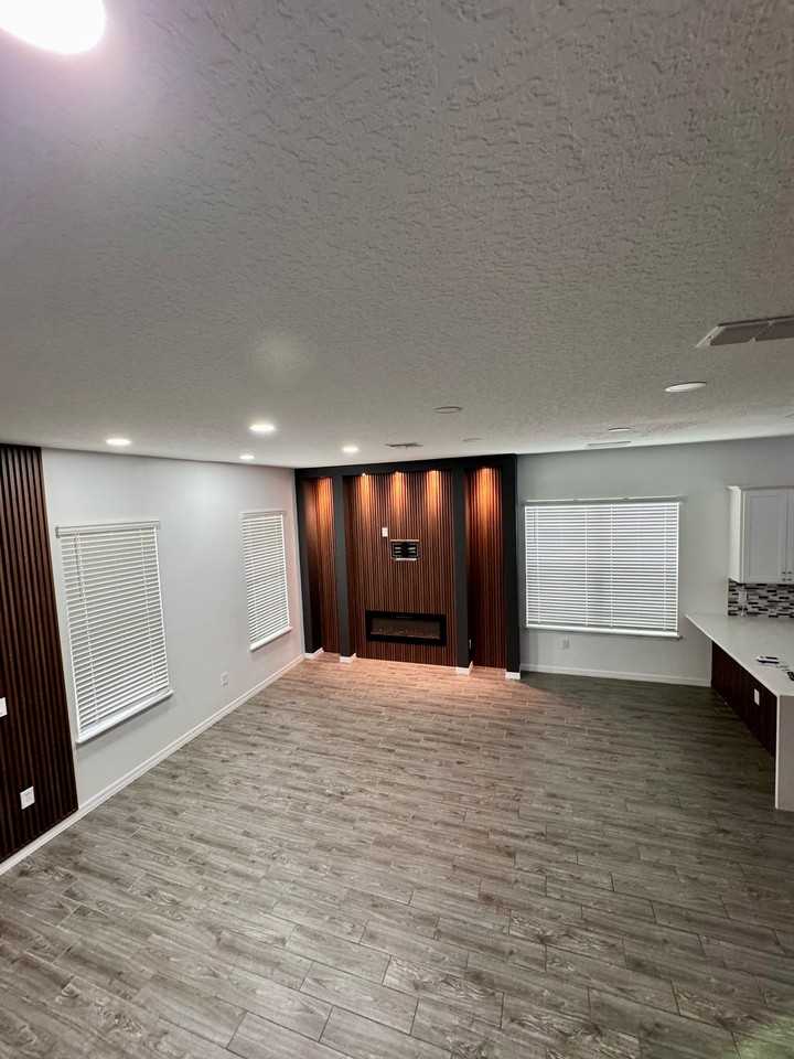 1566 Astoria Arbor Ln #NA - Photo 2 of 15