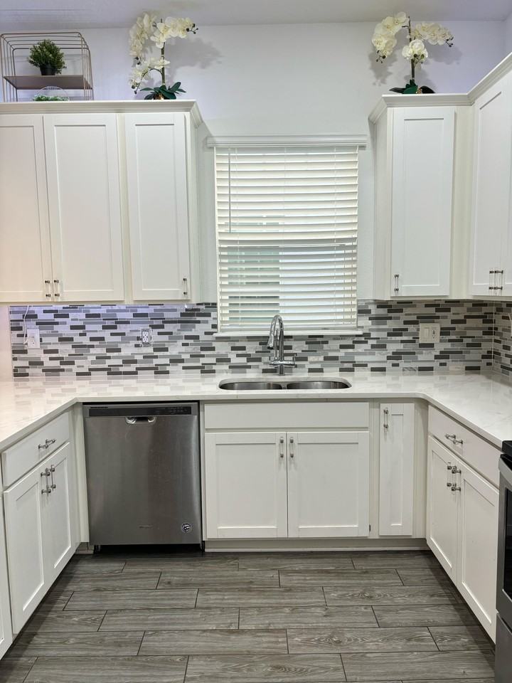 1566 Astoria Arbor Ln #NA - Photo 7 of 15