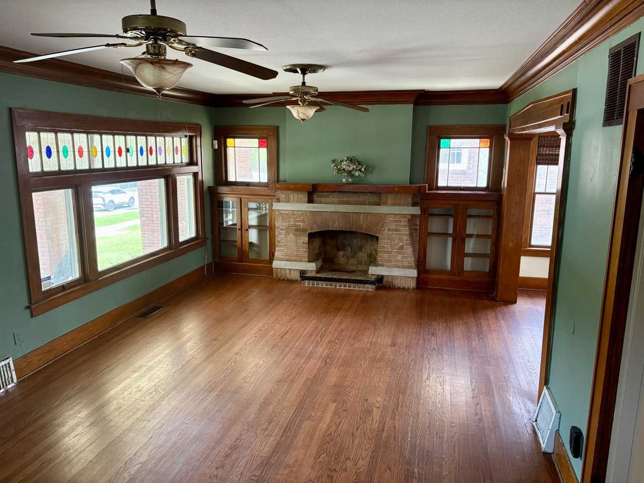 906 Nw 21st St #NA - Photo 2 of 4