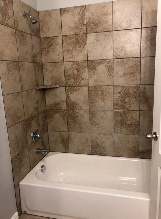 2001 South Jennings Avenue #B - Photo 4 of 12