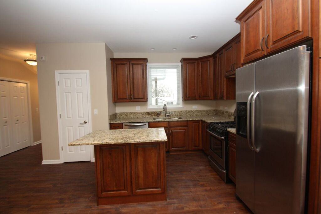 25788 Arcade Drive North - Photo 2 of 2