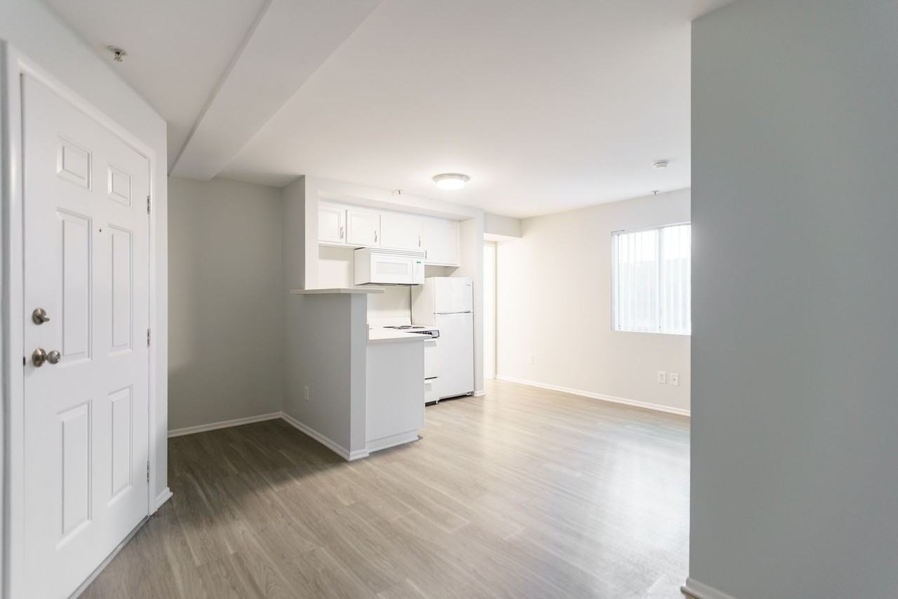 1015 2nd Street - Photo 7 of 13