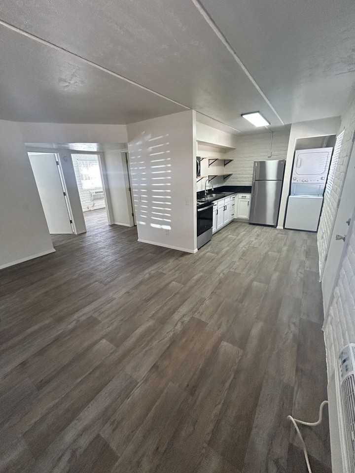 1250 E 10TH ST - Photo 3 of 22