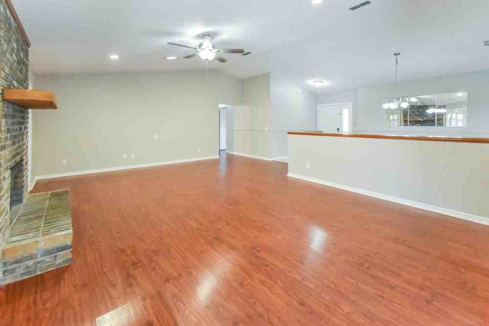 704 Orchis Way - Photo 4 of 16