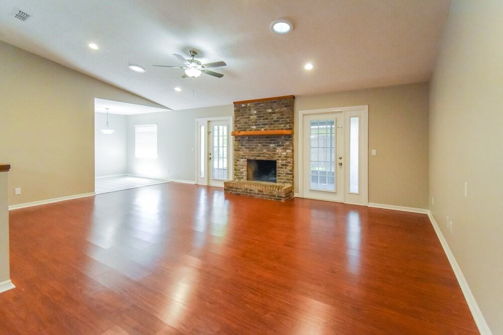 704 Orchis Way - Photo 5 of 16