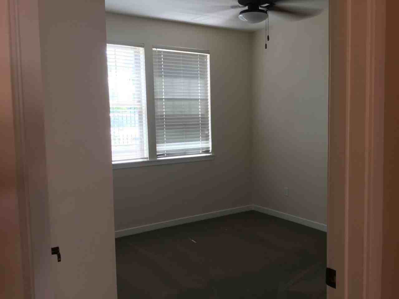 H Street Apartments - Photo 5 of 15