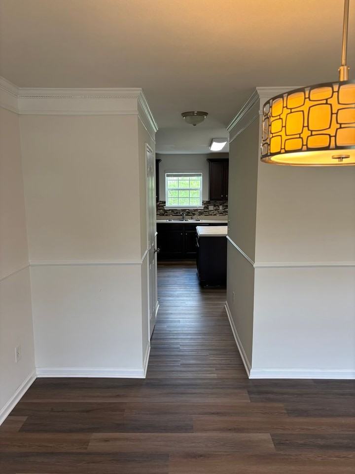 2703 Golden Rose Ln - Photo 3 of 21