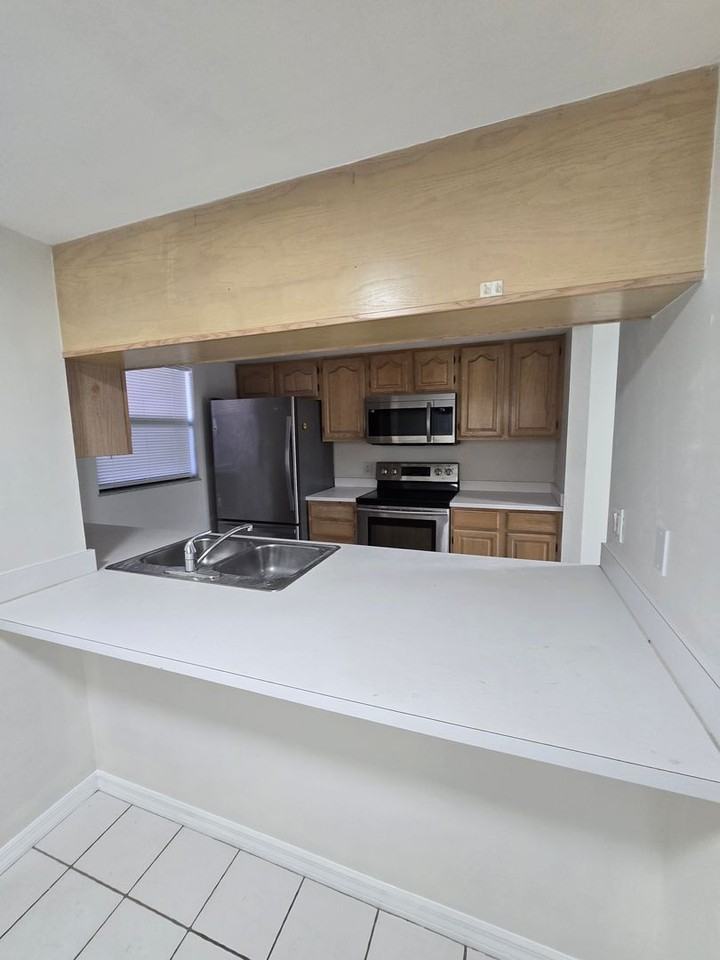 4815 Triton Ct E #3 - Photo 4 of 22