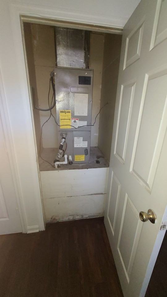 2810 3rd Ave - Photo 7 of 17