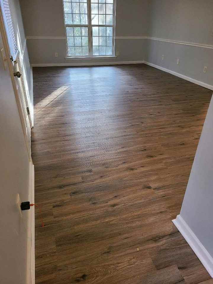 380 Mobley Rd - Photo 3 of 10