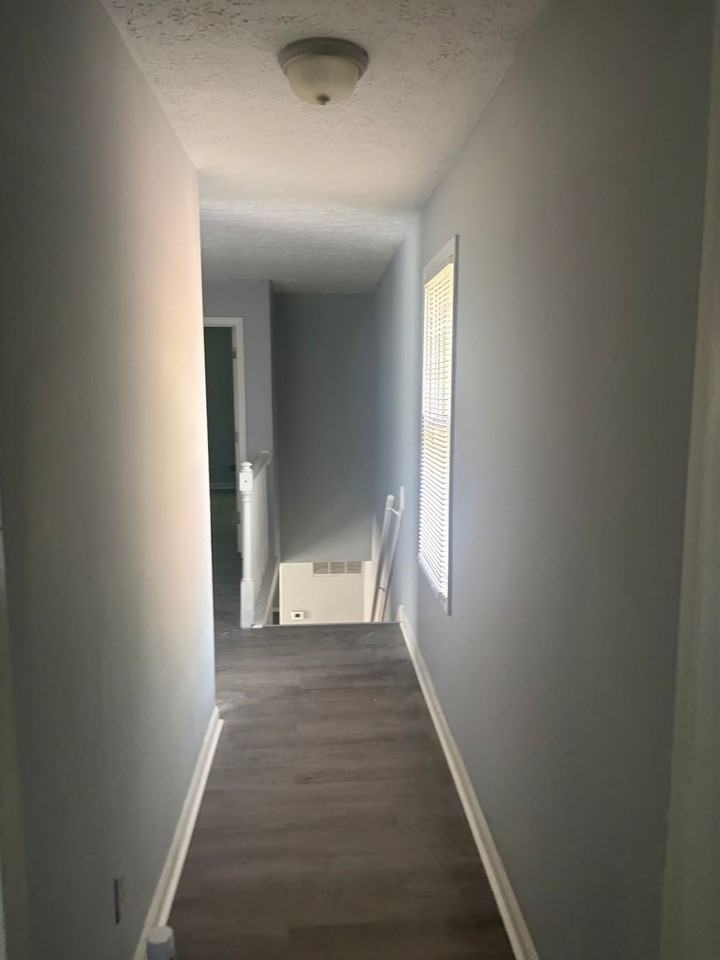 2404 Montgomery St - Photo 6 of 6