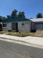 featured image of 1916 8th St