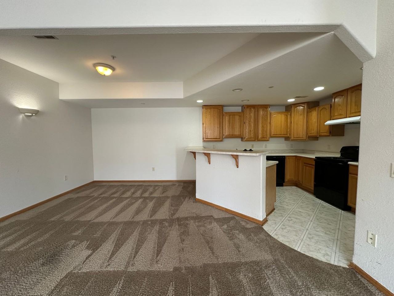 317 Terrace Dr - Photo 6 of 13