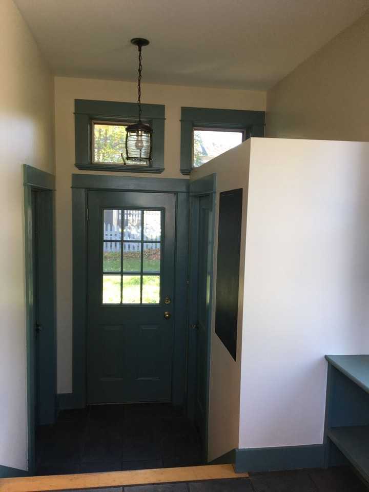 28 W Main St - Photo 2 of 21