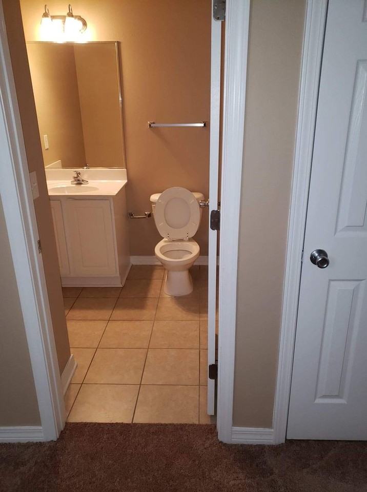 242 Callaway Chase Ln - Photo 4 of 15