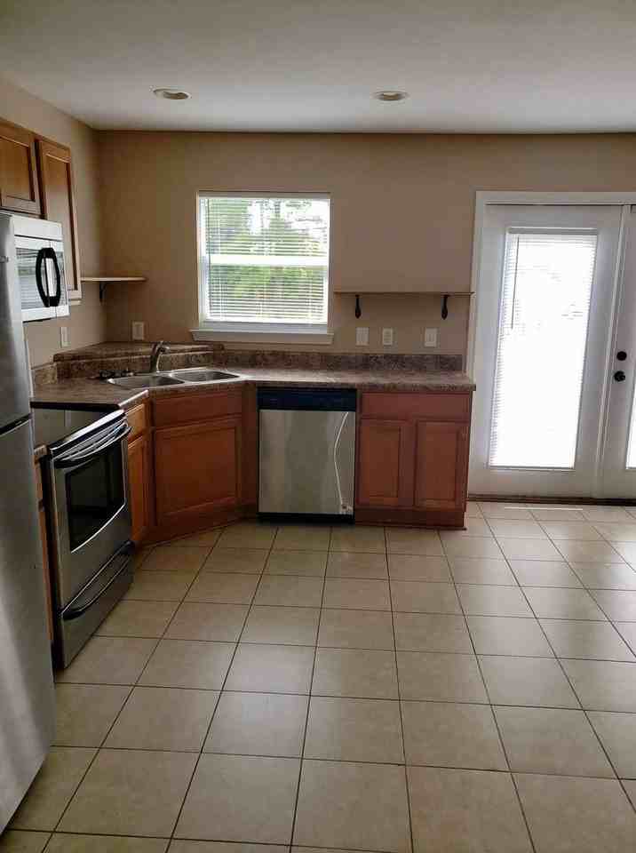 242 Callaway Chase Ln - Photo 5 of 15