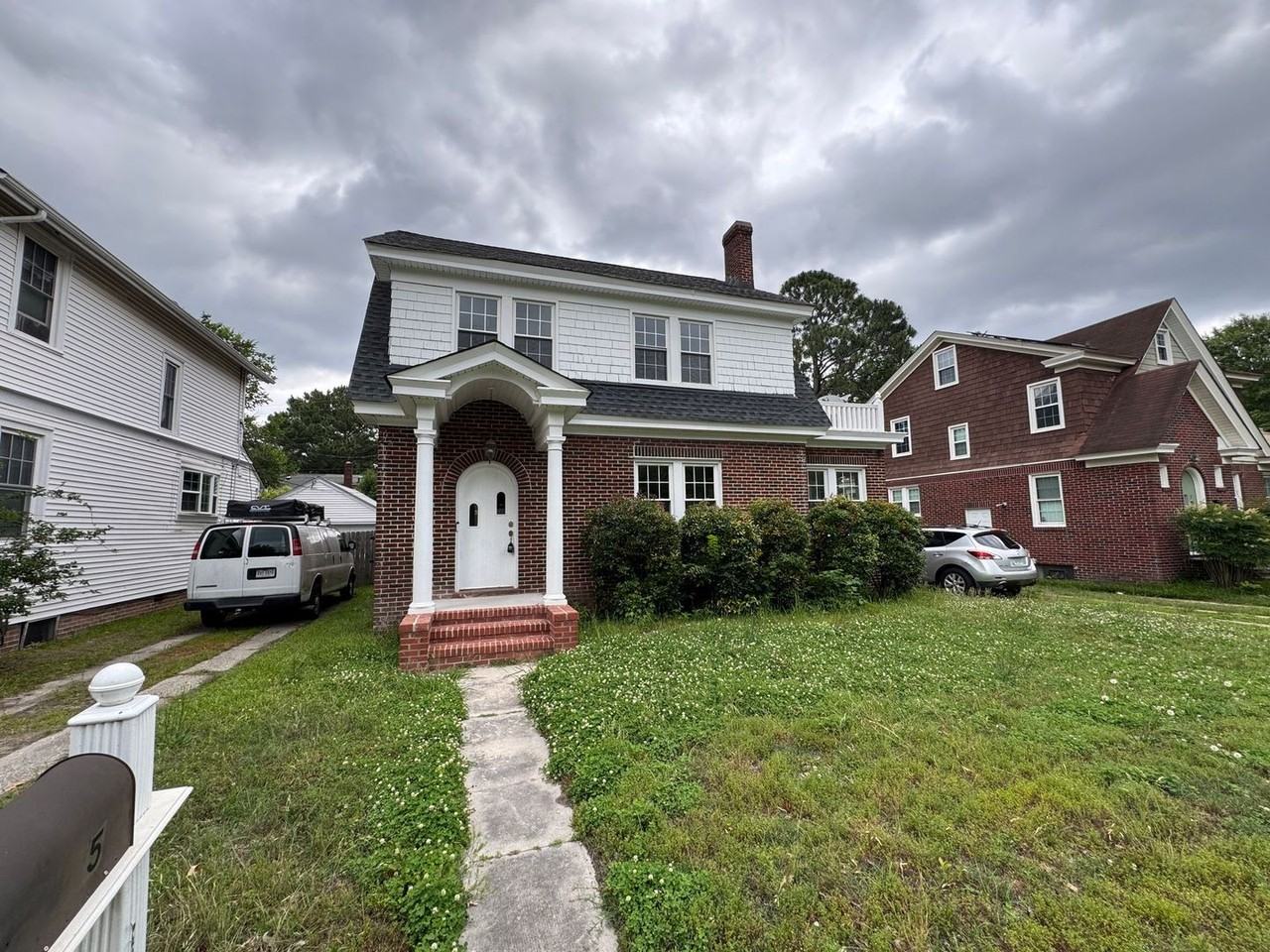 5 Afton Pkwy - Photo 2 of 23