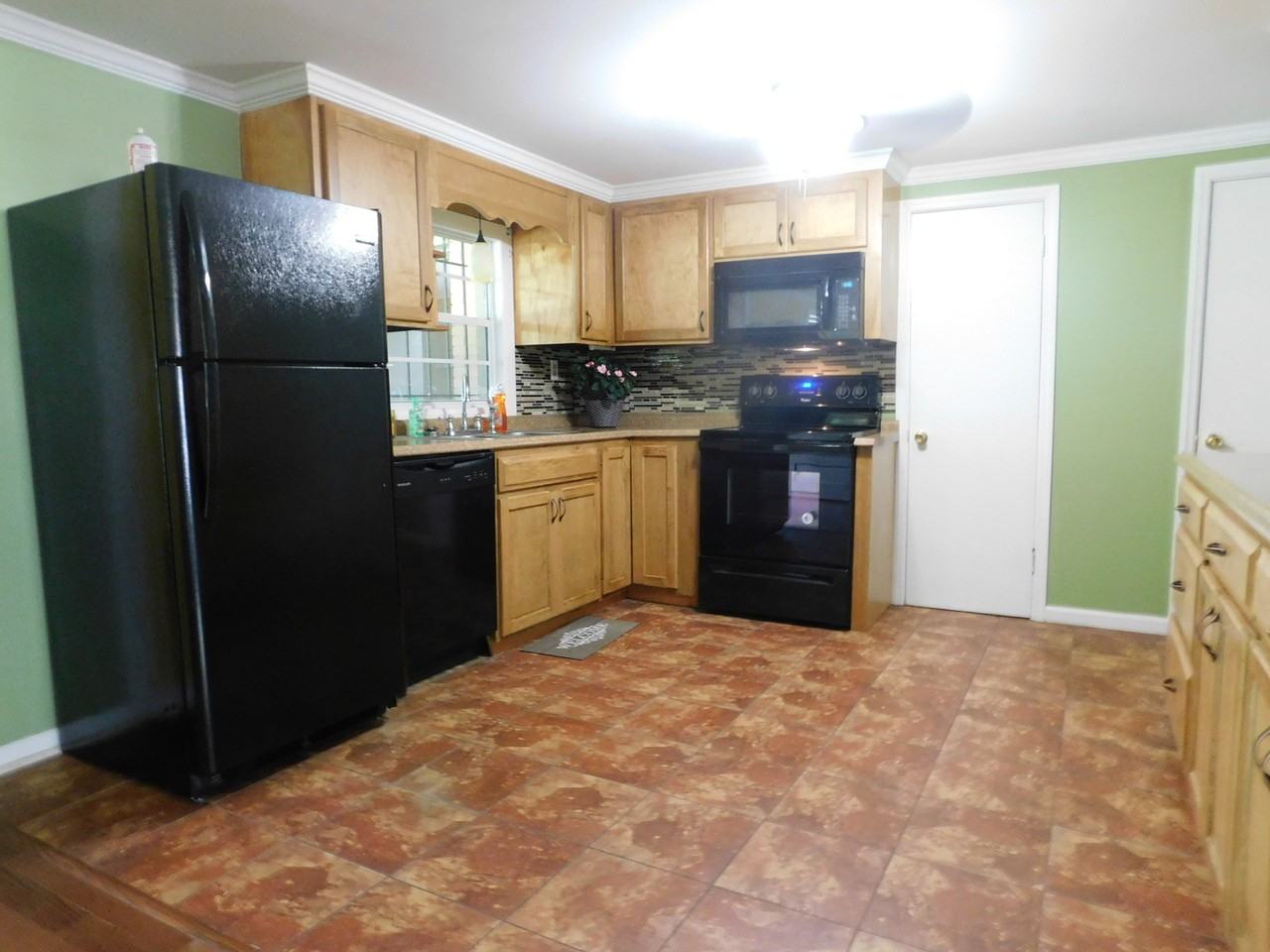 3804 Old Clyattville Rd - Photo 2 of 26