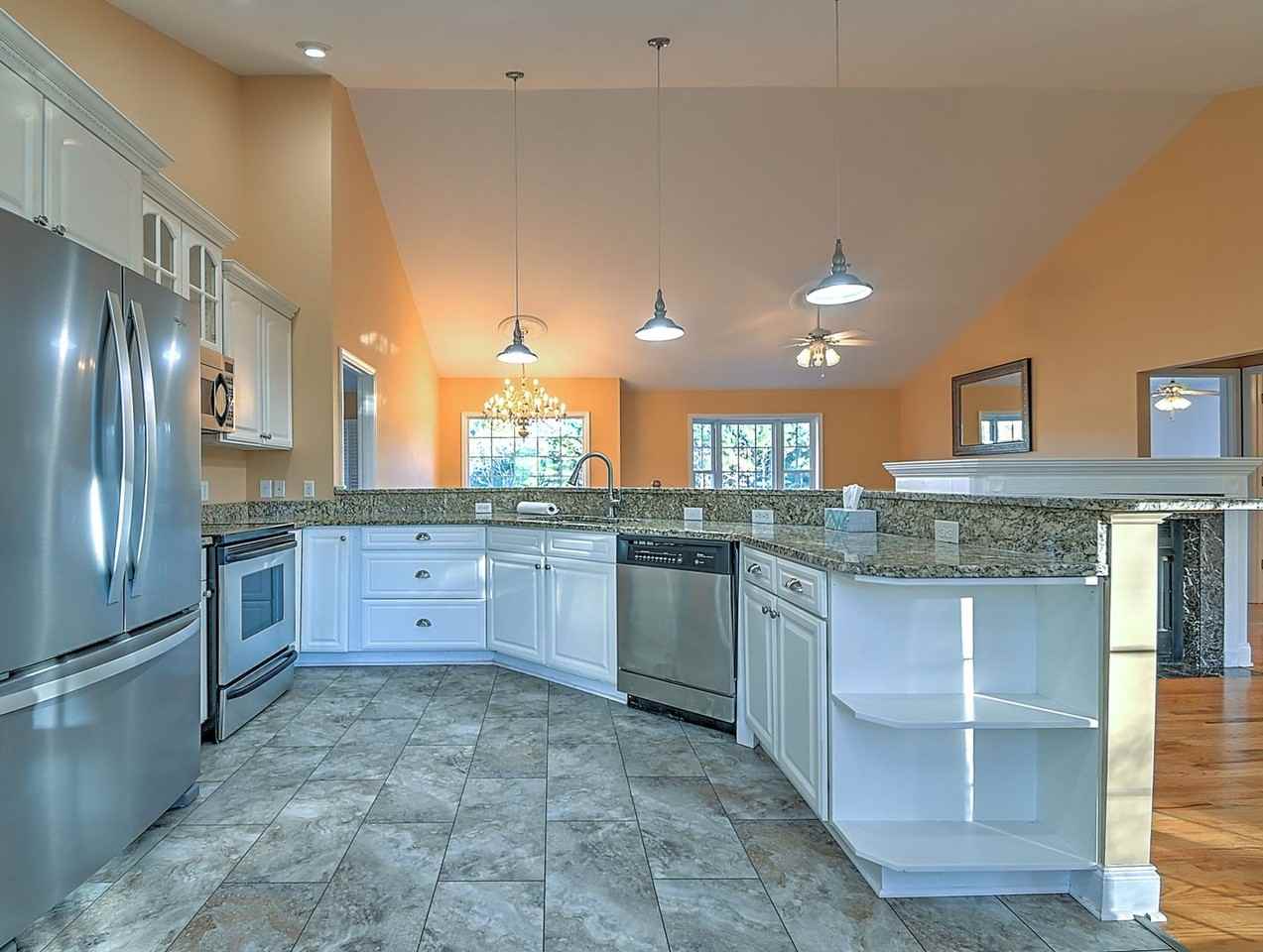 168 Old Mill Ct - Photo 4 of 39