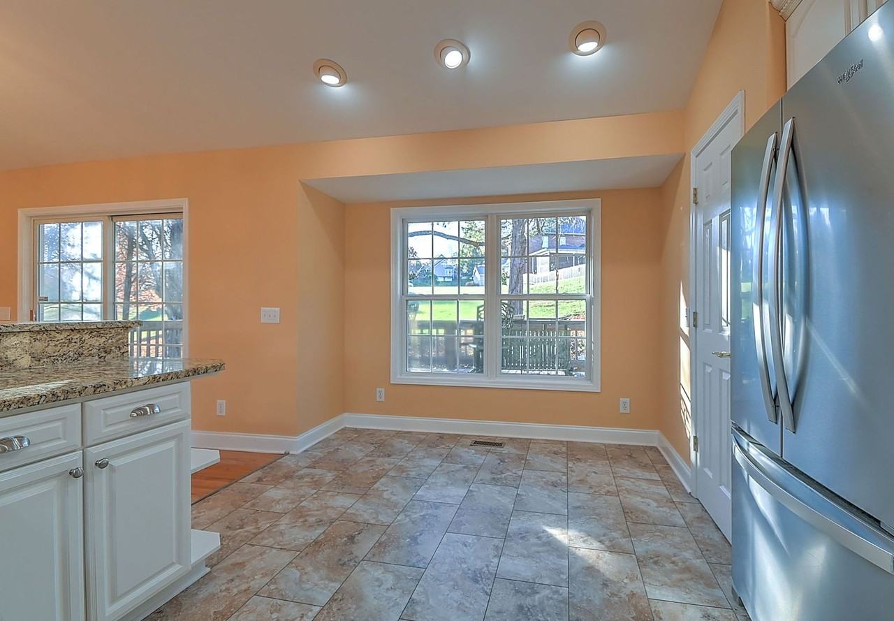 168 Old Mill Ct - Photo 6 of 39