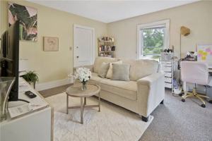 featured image of 908 Danby Rd