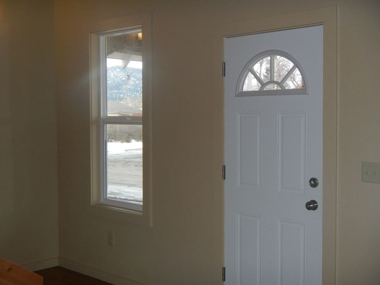 104 N K St - Photo 2 of 11