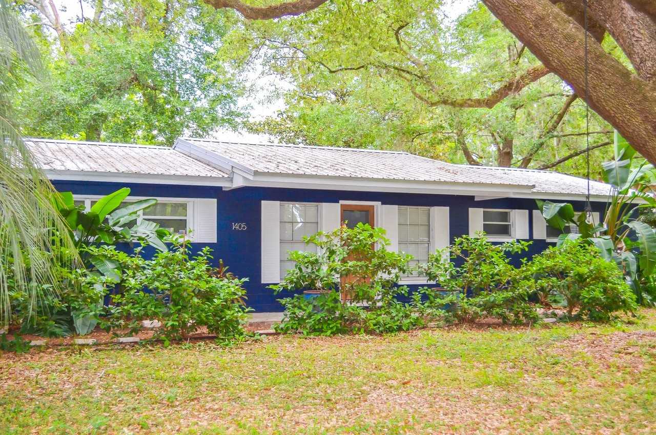 1405 Nw 39th St - Photo 2 of 17