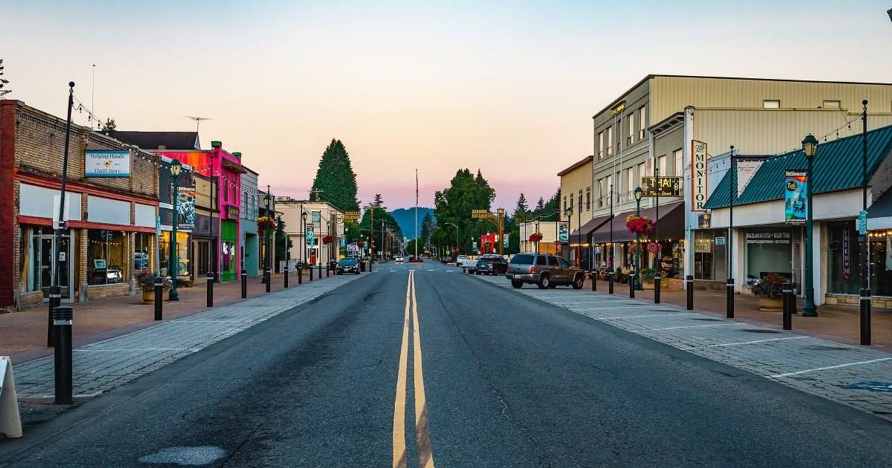 Welcome to Cherry Creek Apartments – Comfortable Living in the Heart of Monroe, WA - Photo 6 of 23