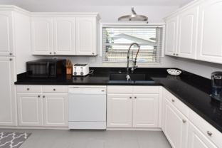 340 Russlyn Dr - Photo 1 of 1